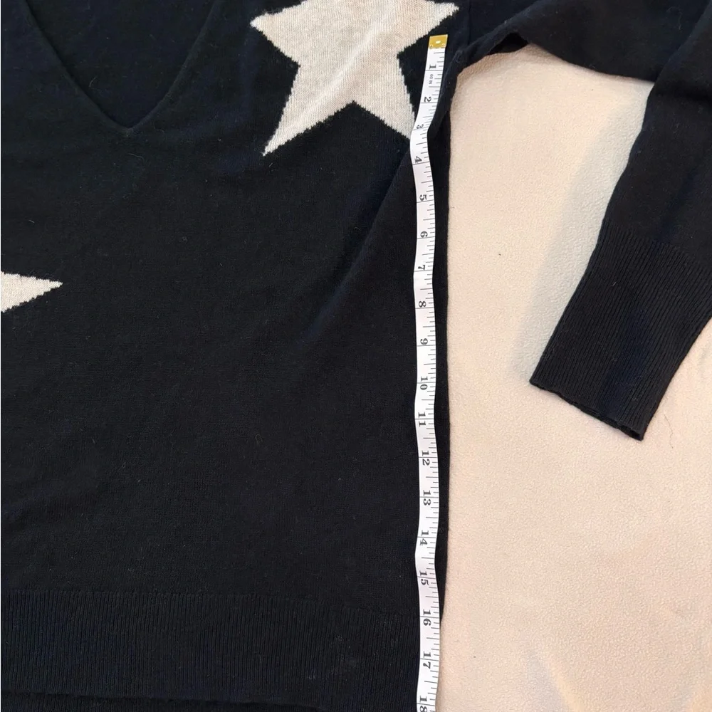Pam &  Gela  Black Star Sweater- V- neck cutout detail. Size S - Picture 5 of 9